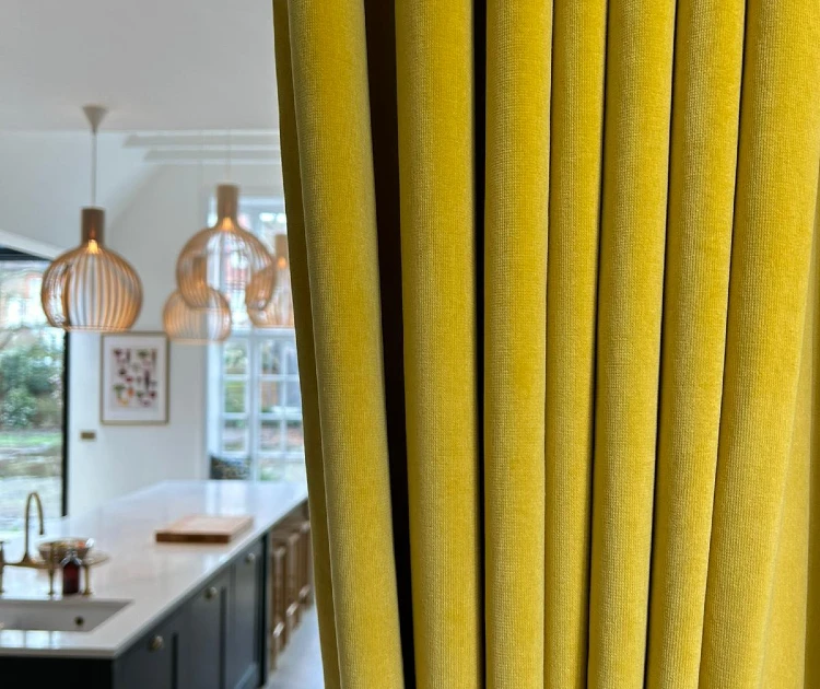 Notting Hill curtain maker