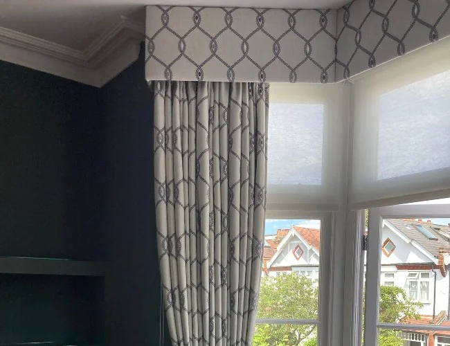 pelmet helps blackout curtains